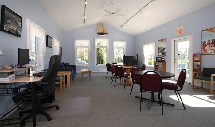 Nautical Mile Resort Wells Luaran gambar